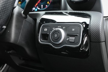 https://dvg-vehicle-assets.s3.amazonaws.com/U19831/e4fp01iuf9bo5imdscmjado3f.jpg