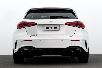 https://dvg-vehicle-assets.s3.amazonaws.com/U19831/eysvgnw0fzmna1b78ys4158rs.jpg