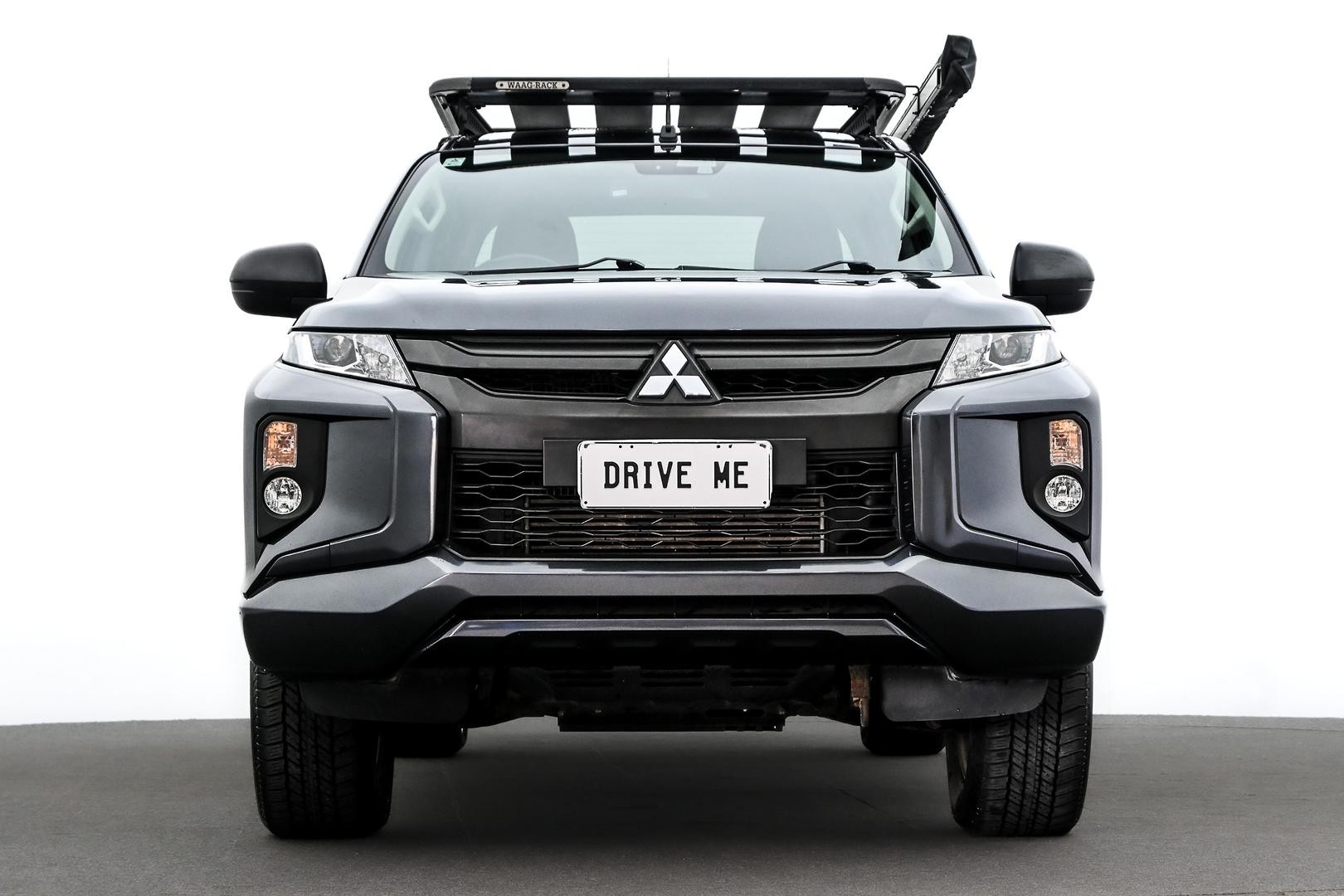 Mitsubishi Triton image 2