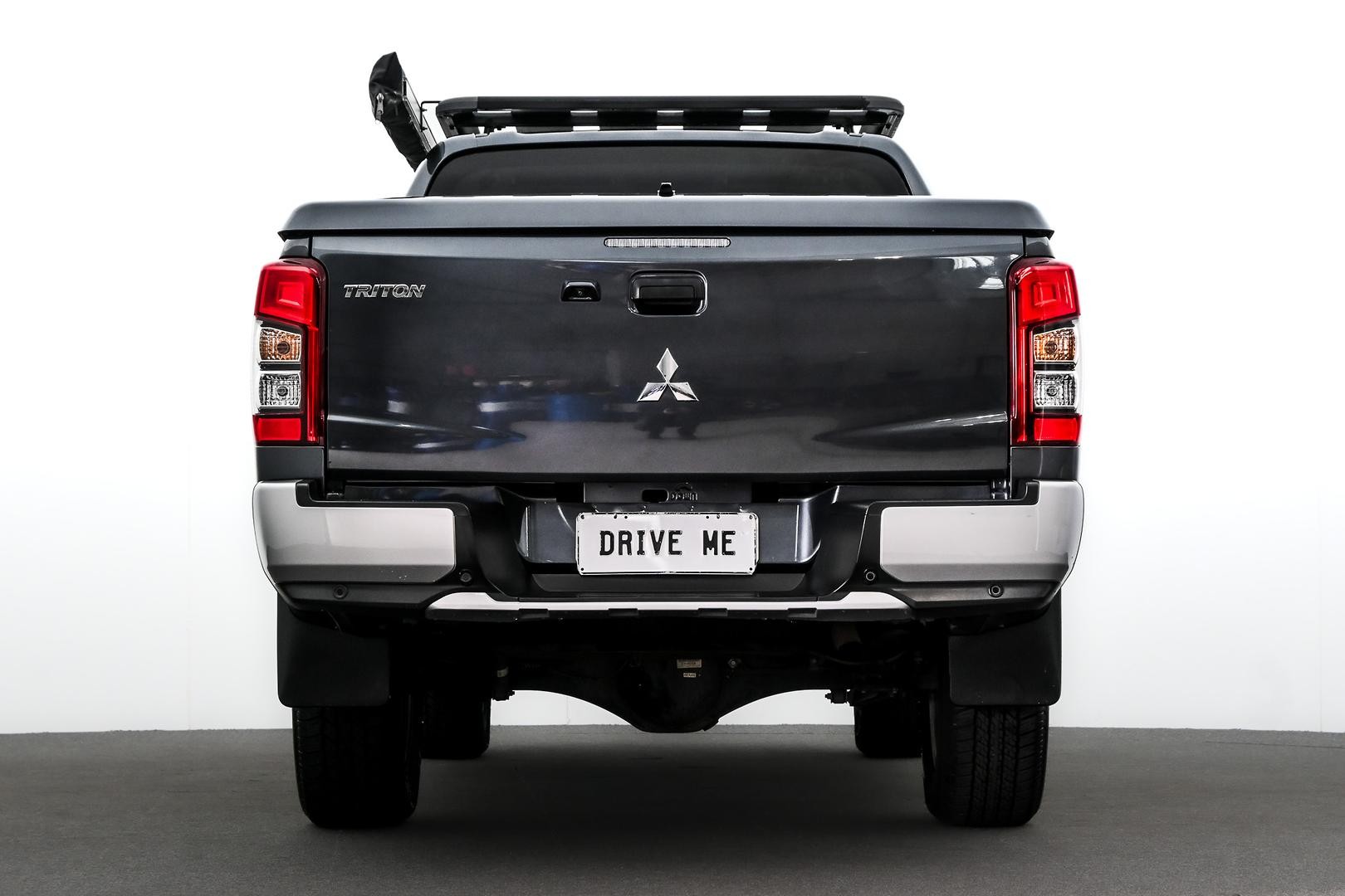 Mitsubishi Triton image 3