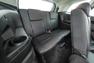 https://dvg-vehicle-assets.s3.amazonaws.com/U19844/2fwm6ho6zpre50br0iies3iu4.jpg