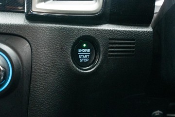 https://dvg-vehicle-assets.s3.amazonaws.com/U19844/4lbwwty8fhcwusfdymb7xkr5s.jpg