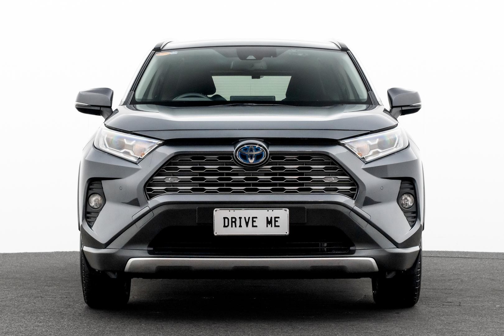 Toyota Rav4 image 2