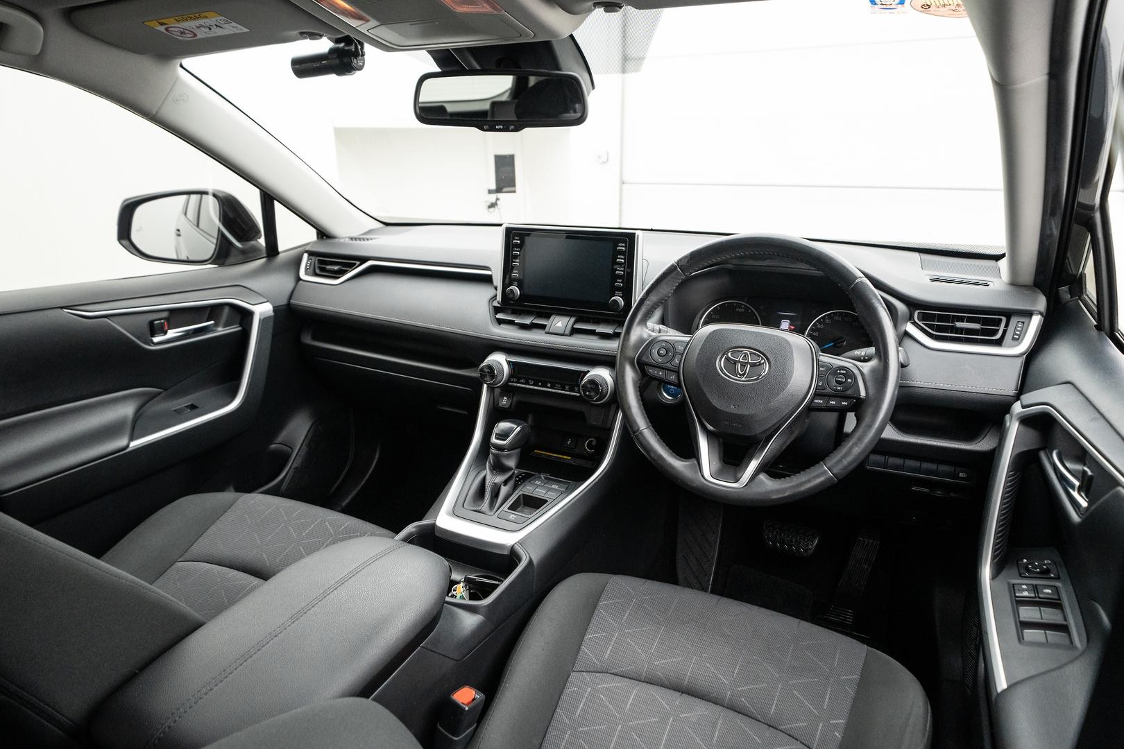 Toyota Rav4 image 4