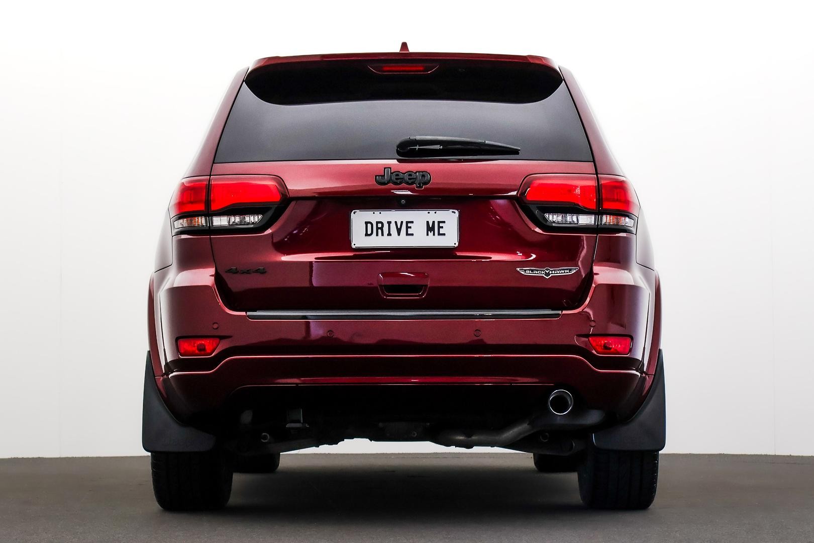 Jeep Grand Cherokee image 3