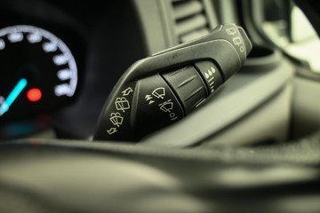https://dvg-vehicle-assets.s3.amazonaws.com/U19851/4c6rjiu64rxxtuschczxy4vk5.jpg