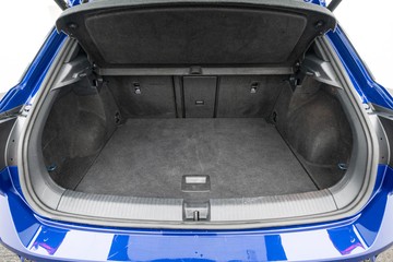 https://dvg-vehicle-assets.s3.amazonaws.com/U19853/39r1jkjqomcvkytam48uzoly0.jpg