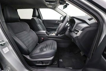 https://dvg-vehicle-assets.s3.amazonaws.com/U19858/4jsq3g7hk0x7dtf8mkwhj8nox.jpg