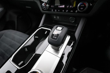 https://dvg-vehicle-assets.s3.amazonaws.com/U19858/711puog1d2nfic0fk5l1tjjb9.jpg