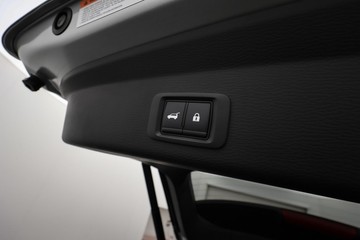 https://dvg-vehicle-assets.s3.amazonaws.com/U19858/8jbvrz1ydlk0qi4wi5butagzw.jpg
