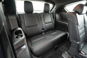 https://dvg-vehicle-assets.s3.amazonaws.com/U19863/81a5idnpkx3ln6s5eweygv79i.jpg