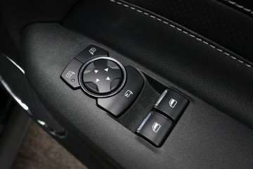 https://dvg-vehicle-assets.s3.amazonaws.com/U19868/33rnkrx0jko9qsh07p1m82kt3.jpg