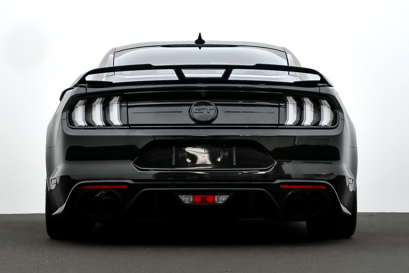 Ford Mustang image 3
