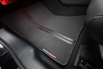 https://dvg-vehicle-assets.s3.amazonaws.com/U19868/eouz2p5a5nxwn1hgl9hfb5wm0.jpg