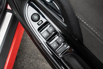 https://dvg-vehicle-assets.s3.amazonaws.com/U19877/5uurixtr4bgk3r5dazoqhi04q.jpg