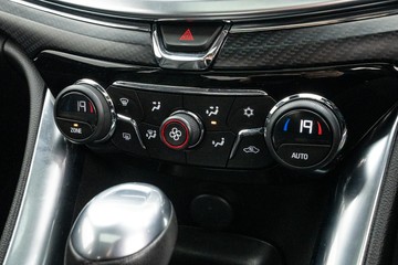 https://dvg-vehicle-assets.s3.amazonaws.com/U19877/cxseea1c1exxuxpdjvaawmxp9.jpg
