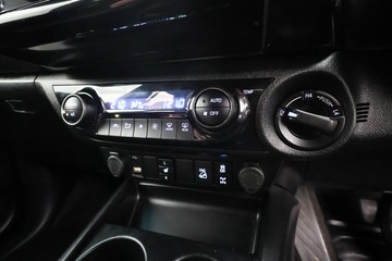 https://dvg-vehicle-assets.s3.amazonaws.com/U19888/bm3qonl1c01x5vkl9hk297y4v.jpg