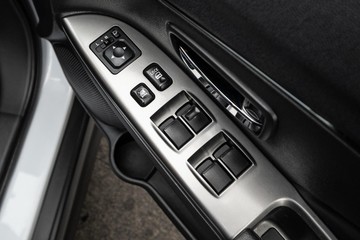 https://dvg-vehicle-assets.s3.amazonaws.com/U19895/183qe10y38vs8zfk27nzp03sm.jpg