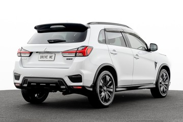 https://dvg-vehicle-assets.s3.amazonaws.com/U19895/8ujoydj2qd421276125kbz9fh.jpg