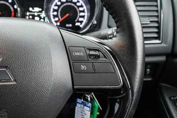 https://dvg-vehicle-assets.s3.amazonaws.com/U19900/4sm35af594tix67x7ngv9d8ox.jpg