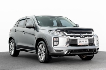 https://dvg-vehicle-assets.s3.amazonaws.com/U19900/8ssyduertj1imy5pe2i3b6cx8.jpg