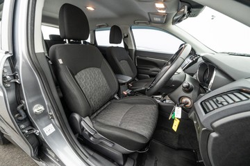 https://dvg-vehicle-assets.s3.amazonaws.com/U19900/a37c77pvc3gmspoh79s7kqaha.jpg