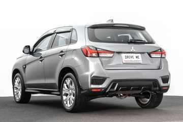 https://dvg-vehicle-assets.s3.amazonaws.com/U19900/cfvakq7mqnwoyrwna09uvnuv1.jpg