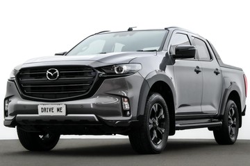 https://dvg-vehicle-assets.s3.amazonaws.com/U19908/cjx6rgbs067p1qeczw27lcenl.jpg