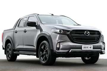 https://dvg-vehicle-assets.s3.amazonaws.com/U19908/db2cor780noi1biv2pm4f6och.jpg