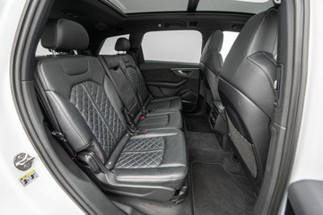 https://dvg-vehicle-assets.s3.amazonaws.com/U19910/7q690wj7yg9frvwmtp6qxhlkm.jpg