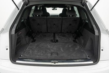 https://dvg-vehicle-assets.s3.amazonaws.com/U19910/88g8yt8ygx0sy73yadbxxgdrh.jpg
