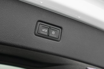 https://dvg-vehicle-assets.s3.amazonaws.com/U19910/b3jaz804ubks1fego2jygjaan.jpg