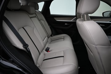 https://dvg-vehicle-assets.s3.amazonaws.com/U19913/8e1p4mvntcy2g1l6vtt3o7spt.jpg