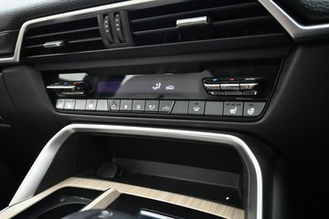 https://dvg-vehicle-assets.s3.amazonaws.com/U19913/cvxmb8zr34u70vmmm2soz2tsx.jpg