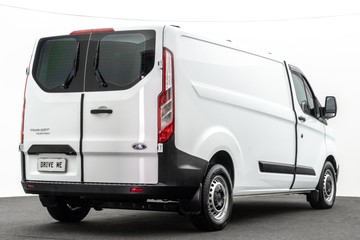https://dvg-vehicle-assets.s3.amazonaws.com/U19920/5gkj2pie3c7iiiowim9mn6meo.jpg
