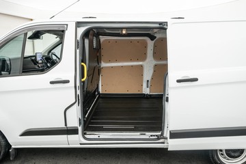 https://dvg-vehicle-assets.s3.amazonaws.com/U19920/5u45jtsimsikz97kpy883ofjr.jpg