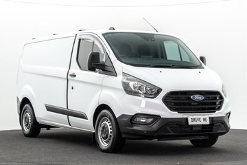 https://dvg-vehicle-assets.s3.amazonaws.com/U19920/8czp13yeu5a6zkvtneynw2i1g.jpg