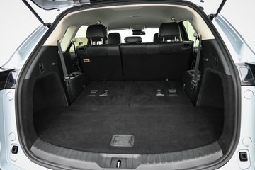 https://dvg-vehicle-assets.s3.amazonaws.com/U19924/1lhmqr7mi3928ku04sfux8ecp.jpg