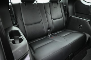https://dvg-vehicle-assets.s3.amazonaws.com/U19924/8v9u389o64xy38cc94o5rrxpn.jpg