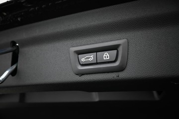 https://dvg-vehicle-assets.s3.amazonaws.com/U19926/2sjnqm4gnmbnlhgn513mweejk.jpg