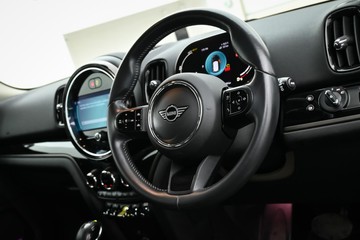 https://dvg-vehicle-assets.s3.amazonaws.com/U19926/4a4jh0w0dpuporpl70tvsddqq.jpg