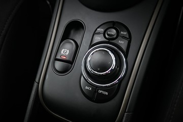 https://dvg-vehicle-assets.s3.amazonaws.com/U19926/9p85a946uo744ssvu0fqniw1p.jpg