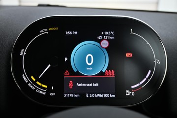 https://dvg-vehicle-assets.s3.amazonaws.com/U19926/ak6hjhjkrxku27q56601uvq1s.jpg