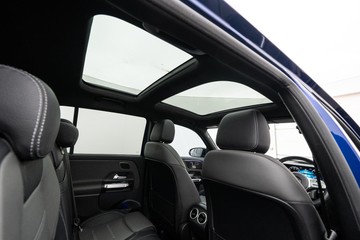 https://dvg-vehicle-assets.s3.amazonaws.com/U19936/1tjho2wxelnqdpt4w9equo60z.jpg