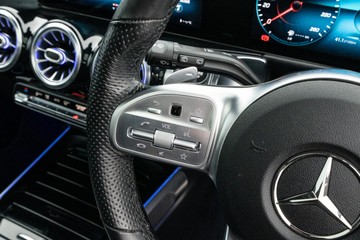 https://dvg-vehicle-assets.s3.amazonaws.com/U19936/239sk8q51a7bb1zh16gfhxf9n.jpg