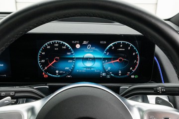 https://dvg-vehicle-assets.s3.amazonaws.com/U19936/cxcj5ug815sj71h7gfdx3016u.jpg