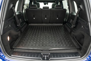 https://dvg-vehicle-assets.s3.amazonaws.com/U19936/oe43tr3qjokr7735s5laznae.jpg