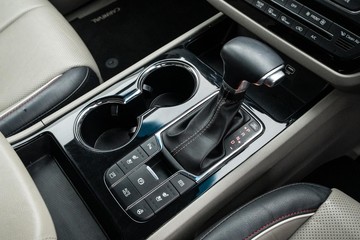 https://dvg-vehicle-assets.s3.amazonaws.com/U19939/4qej90bqzofskkqm2reu0frl8.jpg
