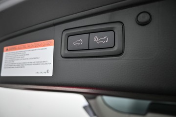 https://dvg-vehicle-assets.s3.amazonaws.com/U19941/628nq5sw8biechfkt59d5egae.jpg