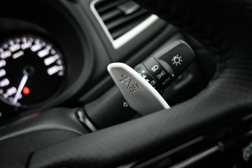 https://dvg-vehicle-assets.s3.amazonaws.com/U19941/655vkju0bkiixdj18od5pewyp.jpg